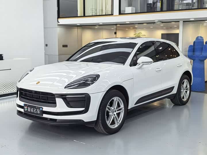 2023 Porsche Macan 2.0T