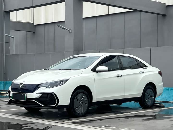 Venucia D60EV 2023 PLUS comfort version SI type