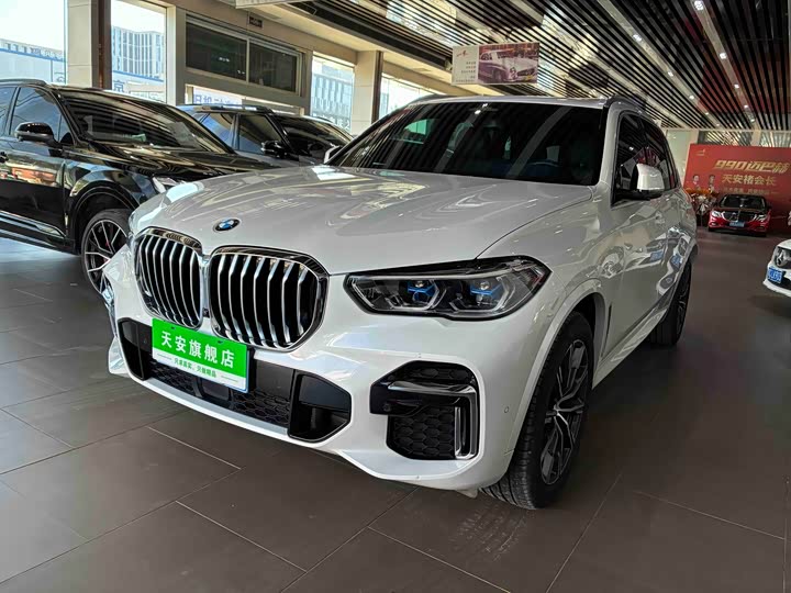 BMW X5 2022 facelift xDrive 30Li exclusive M sports package