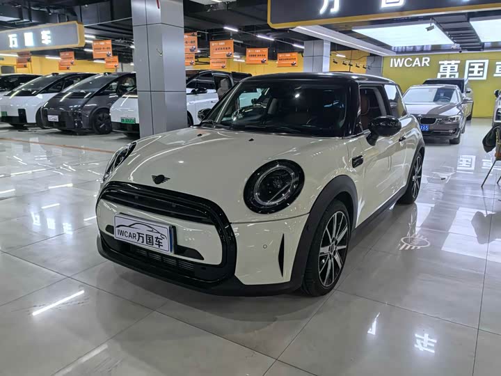MINI 2023 1.5T COOPER Artist
