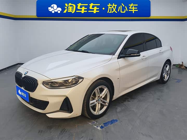 BMW 1 Series 2022 120i M Sports Night Edition
