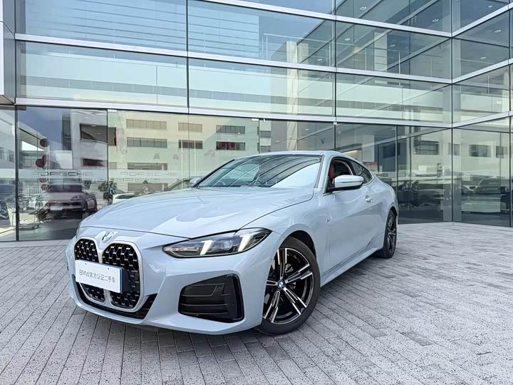 BMW4 Series 2024 Model 425i M Sports Package