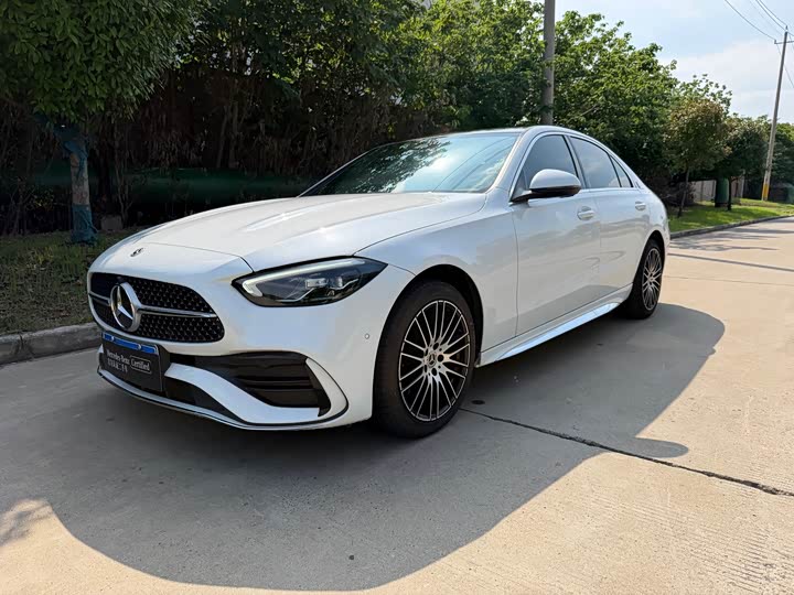 Mercedes-Benz C-Class 2023 facelift C 260 L sports version