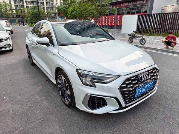 Audi A3 2023 Facelift A3L Limousine 35 TFSI Fashion Sport