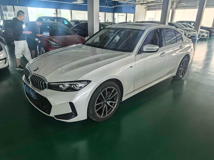 BMW3 Series 2023 Model 320i M Sports Package