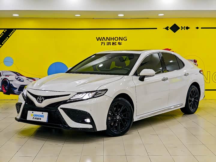 Camry 2023 2.0G Deluxe Edition