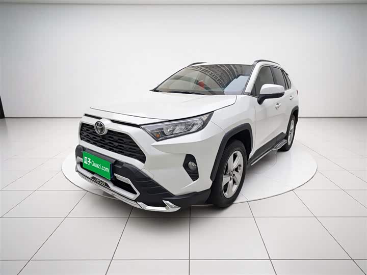 RAV4 Rongfang 2021 Model 2.0L CVT4WDFashion Edition