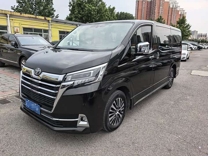Granvia 2023 3.5L automatic