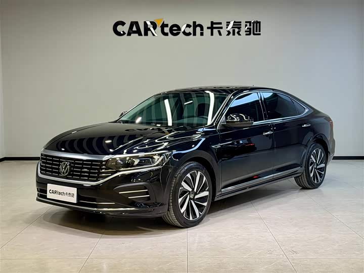 Passat 2025 Outstanding Model 380TSI Dragon Edition