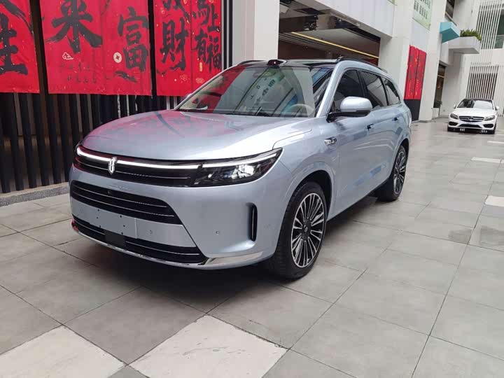 2024 AITOM7 2024 1.5T Intelligent Driving 4WD Max Edition 6-Seater