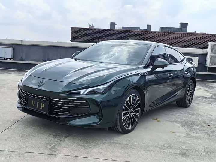 MG7 2023 2.0T automatic Trophy engine version