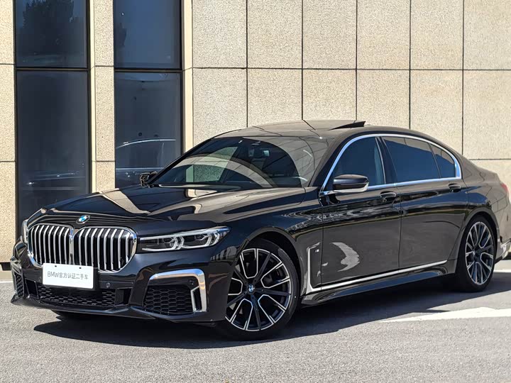 BMW 7 Series 2021 740Li Leading M Sports Package