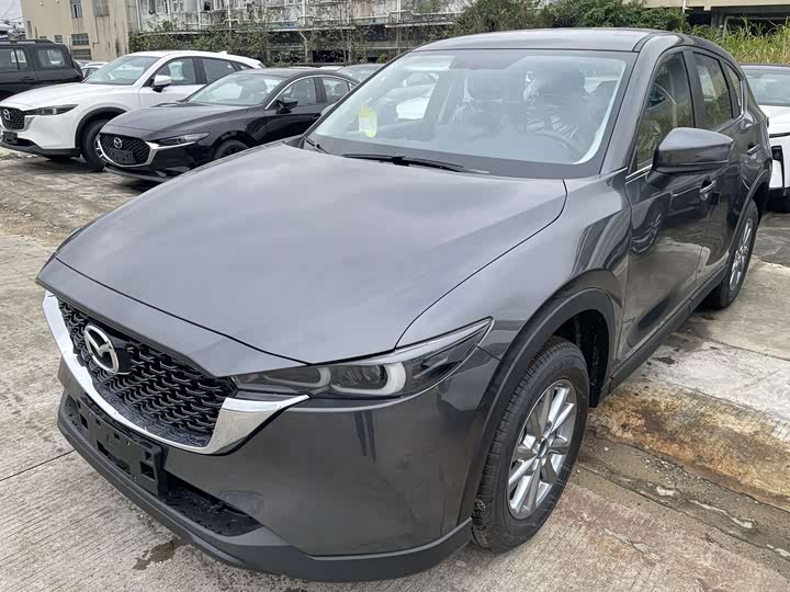 Mazda CX-5 2025 2.0L automatic two-wheel drive comfort model