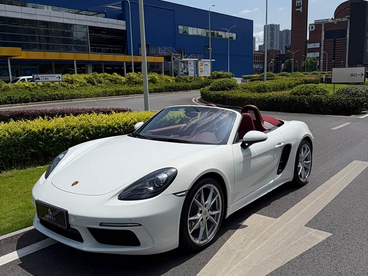 Porsche 718 2022 Boxster 2.0T