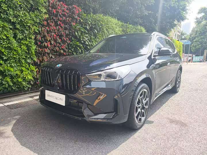 BMW X1 2023 sDrive25Li X design package