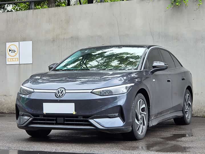 Volkswagen ID.7 VIZZION 2024 First Edition