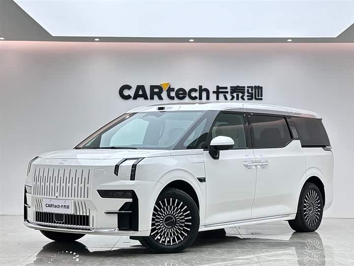 Jikrypton 009 2024 seven-seat aisle version four-wheel drive 108kWh