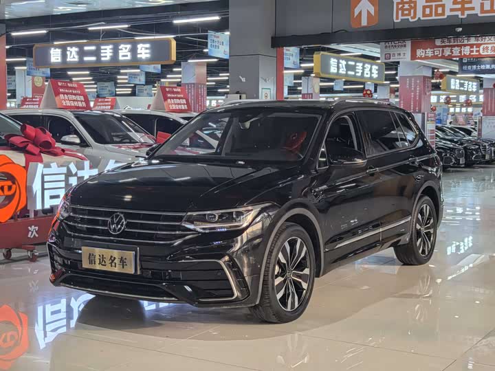 Tiguan L 2022 330TSI automatic two-wheel drive R-Line version