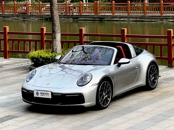 Porsche 911 2023 Targa 4 3.0T
