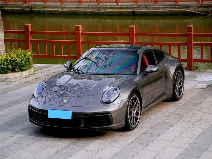 Porsche 911 2023 Carrera 4 3.0T