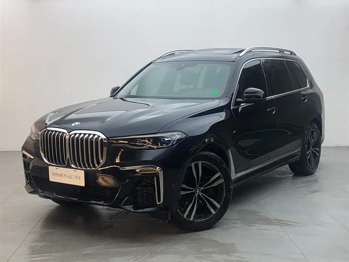 BMW X7 2021 facelift xDrive40i exclusive M sports package