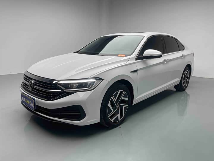 Sagitar 2025 Model Facelift II 300TSI DSGBeyond Edition
