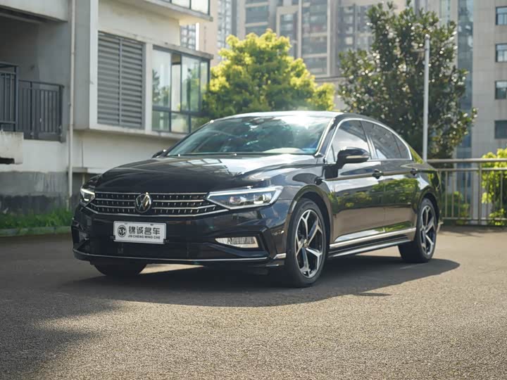 Magotan 2025 Model Year Facelift Enjoy Edition 330TSI DSG Luxury