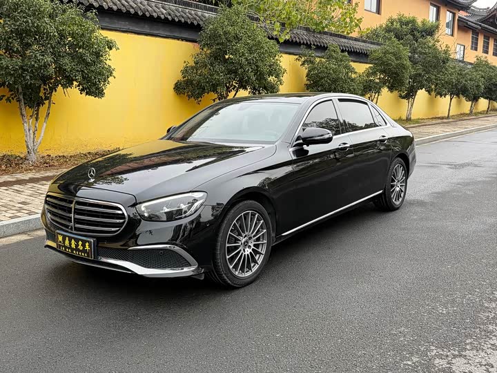 Mercedes-Benz E-Class 2022 E 260 L