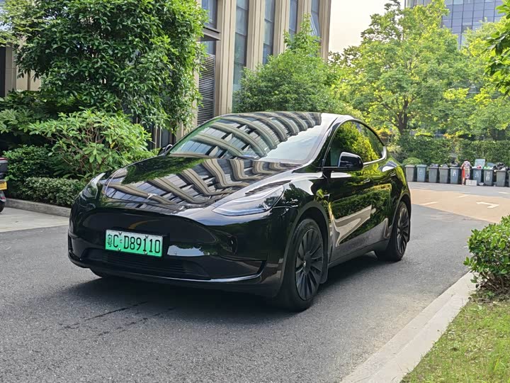 Model Y 2022 Refresh RWD