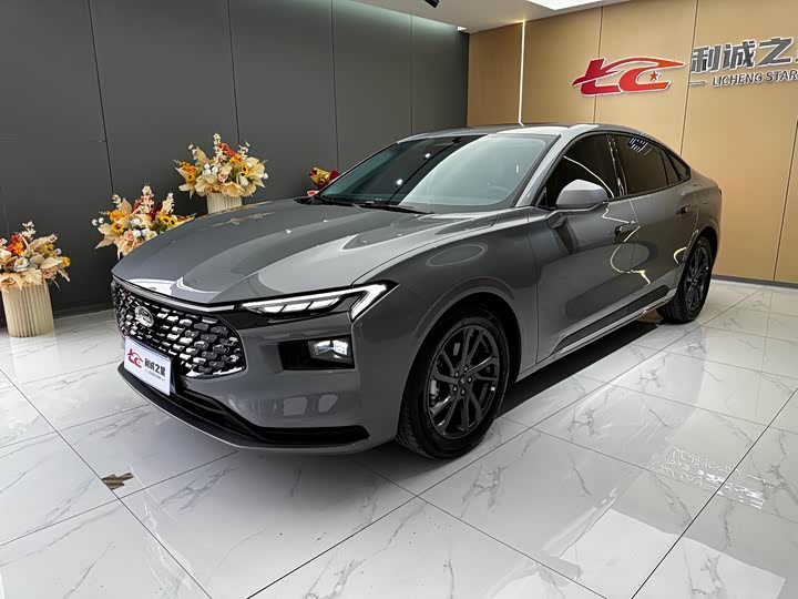 Mondeo 2025 2.0T EcoBoost Luxury