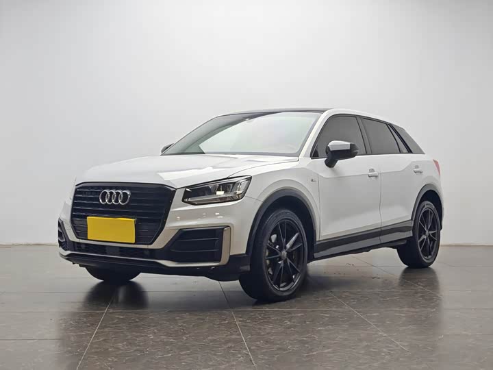 Audi Q2L 2020 35 TFSI aggressive and dynamic model