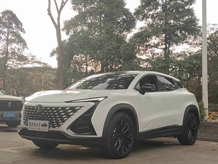 2021 Changan UNI-T 2021 1.5T sports version flagship model