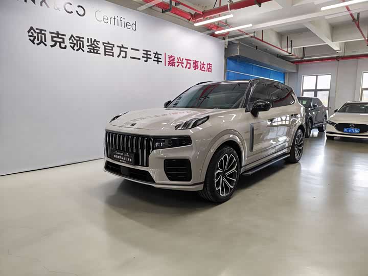 Lynk & Co 09 2024 2.0T four-wheel drive sports version, five seats