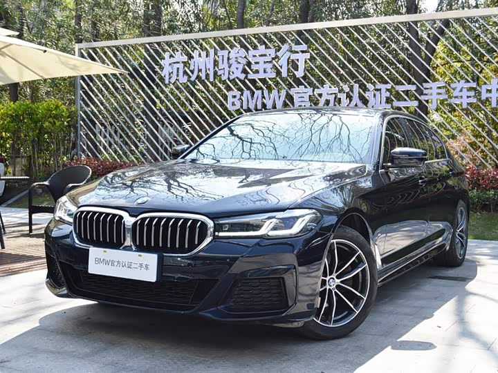 BMW 5 Series 2022 Facelift II 525Li M Sport Package