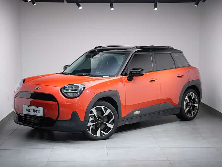 2024 Electric MINI ACEMAN 2024 E Classic