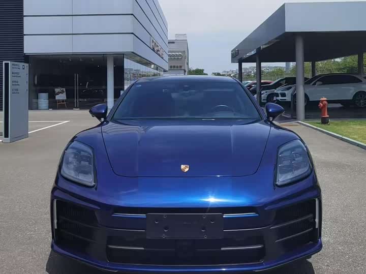 2024 Panamera 2024 Panamera Executive Extended Edition 2.9T