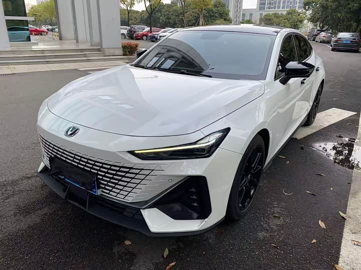 ChanganUNI-V 2022 Model 1.5T ExcellenceModel
