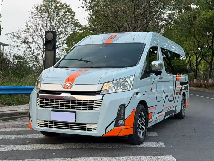 2021 Toyota Hiace 3.5L Automatic