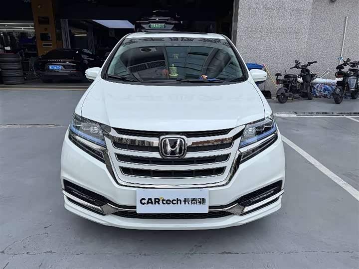 Alison 2019 Model 2.0L HybridLuxury Edition