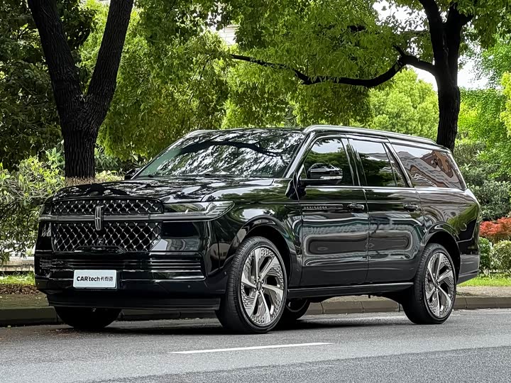 Pilot 2025 Model 3.5T Extended Presidential Edition