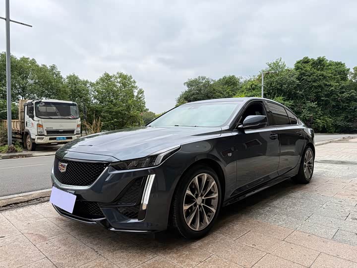 Cadillac CT5 2021 28T fashionable and sporty