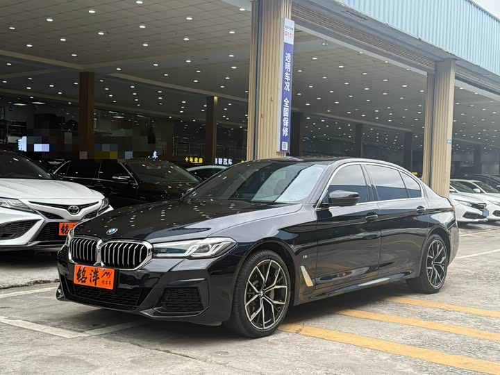 BMW 5 Series 2022 Facelift Three 530Li Exclusive M Sports Package