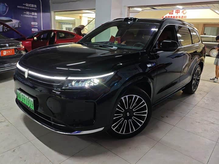 AITOM7 2024 Model 1.5T Smart Driving 4WDUltra Edition 5-seat