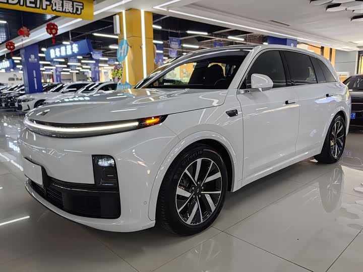Li AutoL7 2023 Model Pro