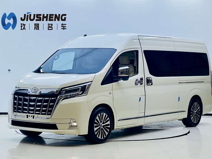 HIACE 2021 3.5L Middle East version