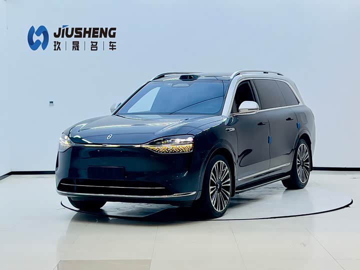 Wenjie M9 2024 extended range Ultra version 42kWh 6-seater version