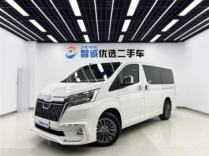 Granvia 2023 3.5L Automatic
