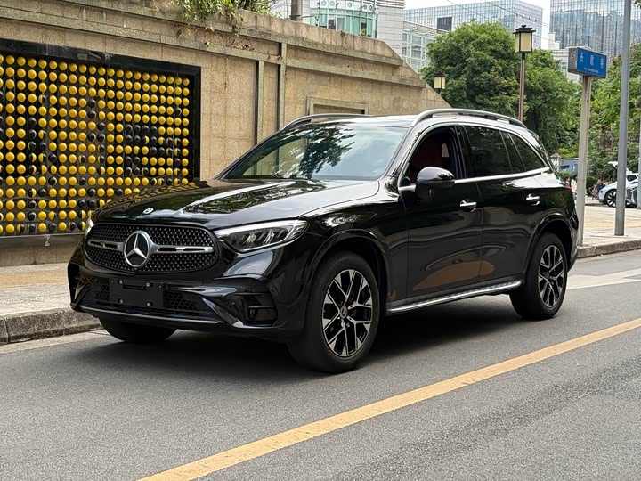 2024 Mercedes-BenzGLC 2023 Model Facelift GLC 260 L 4MATIC LuxuryModel 7-seat