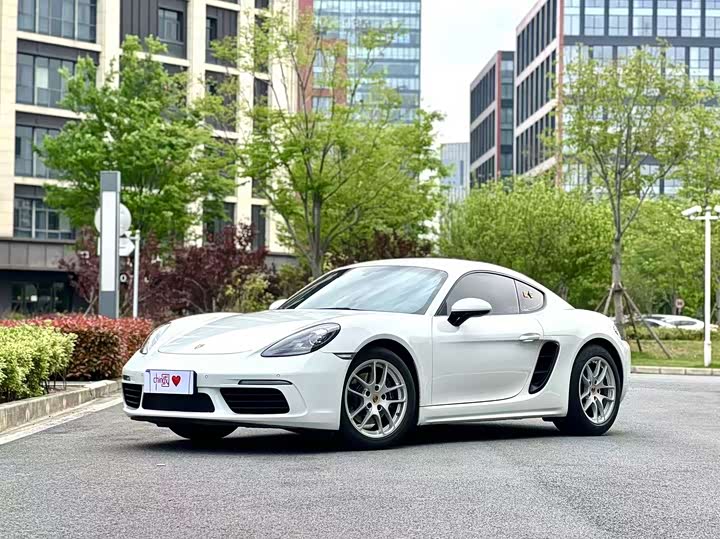 Porsche 718 2018 Cayman 2.0T
