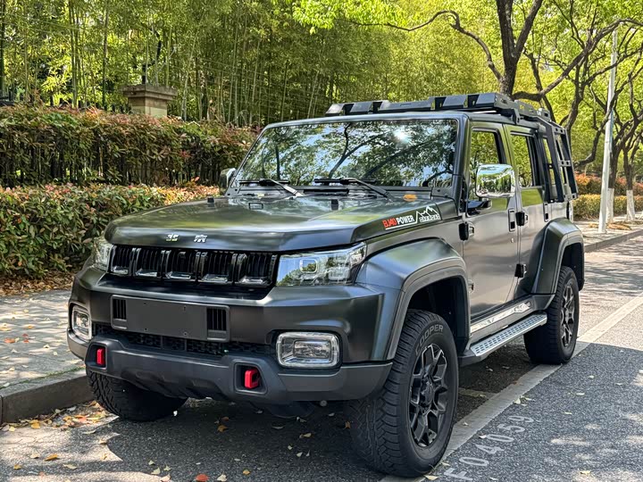 BAIC BJ40 2023 2.0D 4WD Blade Hero Edition Xia Ke Trim
